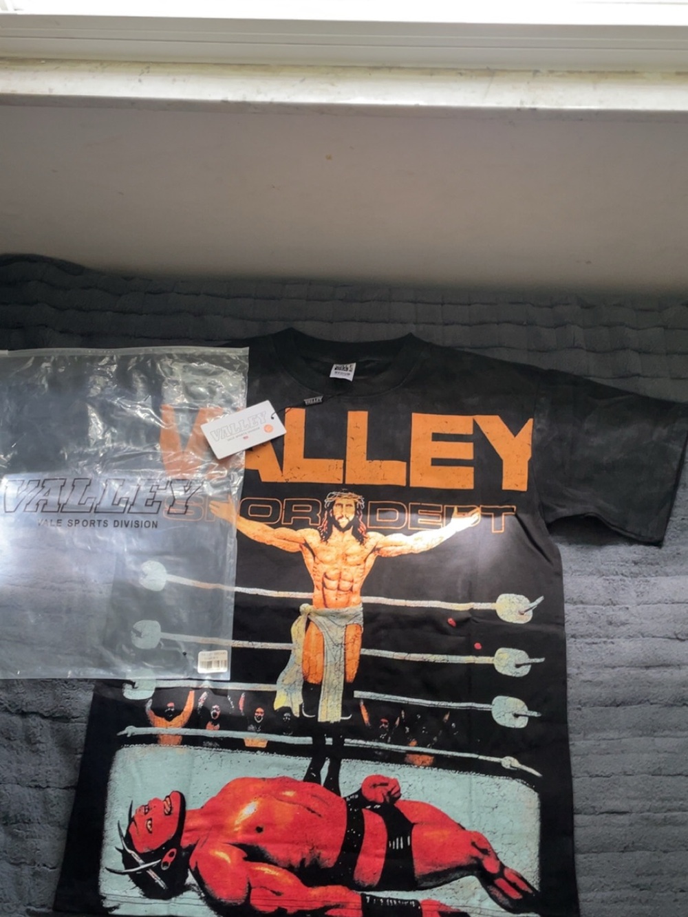 Valley Sports Division Black Graphic Wrestling Tee